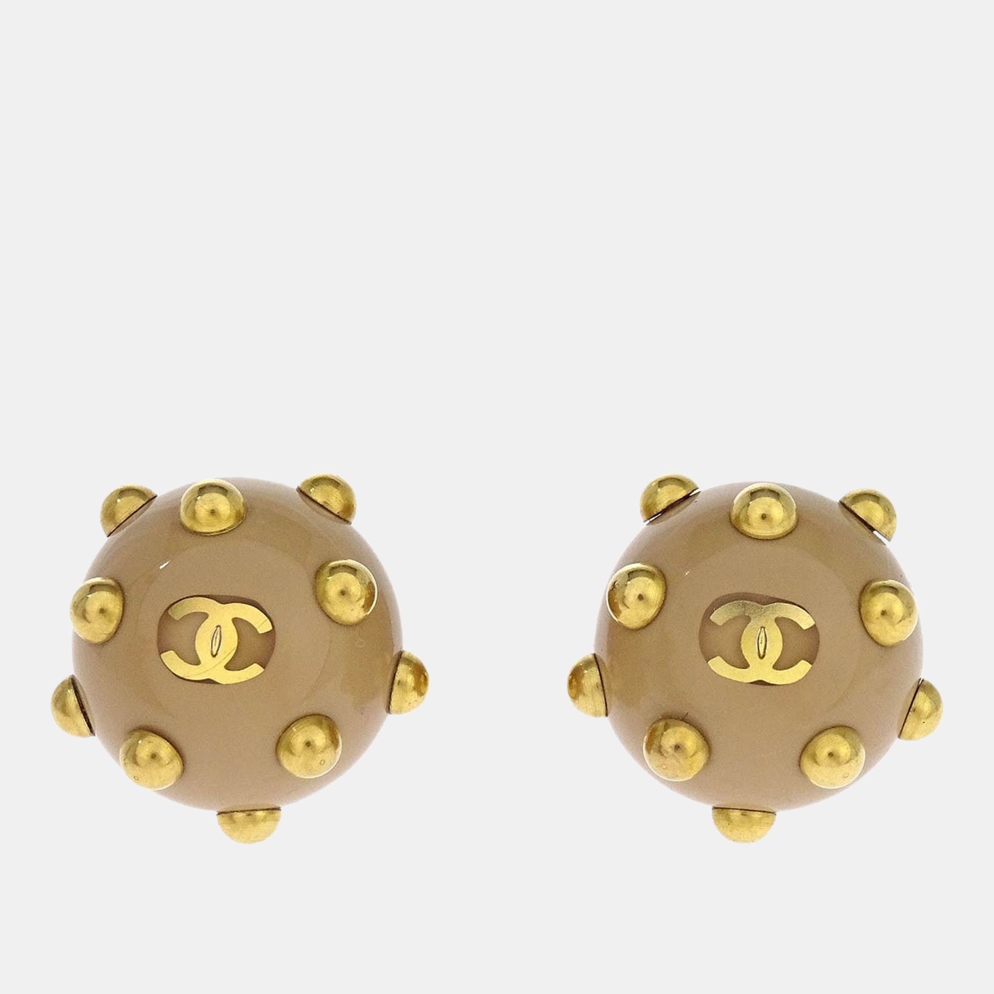 

Chanel Studded Button Earrings Clip-On Gold Beige