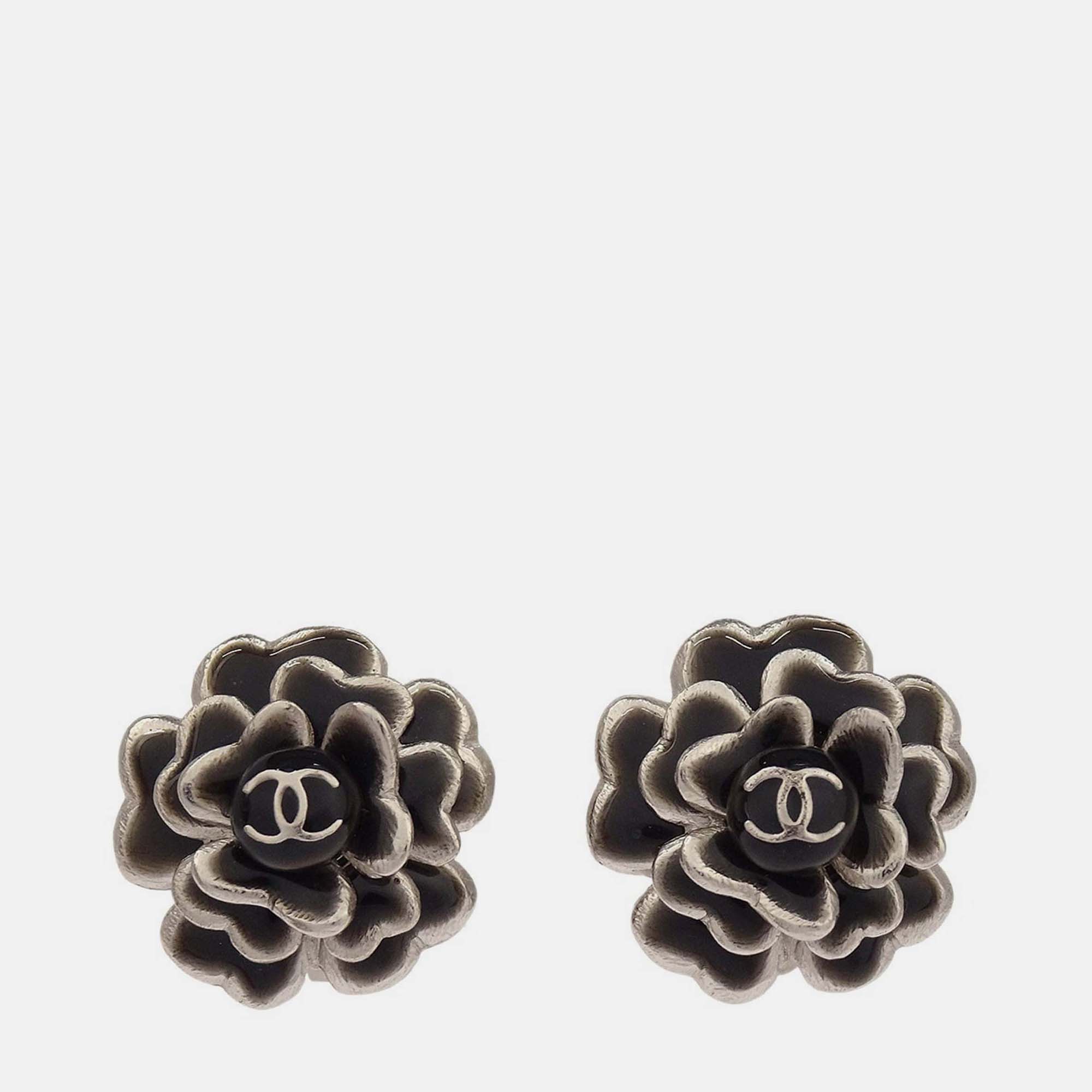 

Chanel Flower Earrings Clip-On Silver Black