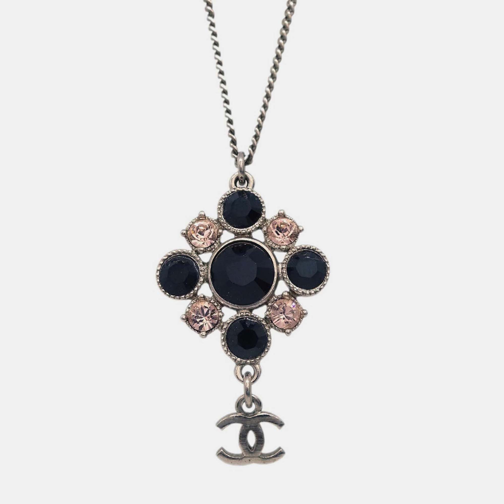 Pre-owned Chanel Necklace Pendant Rhinestone Silver