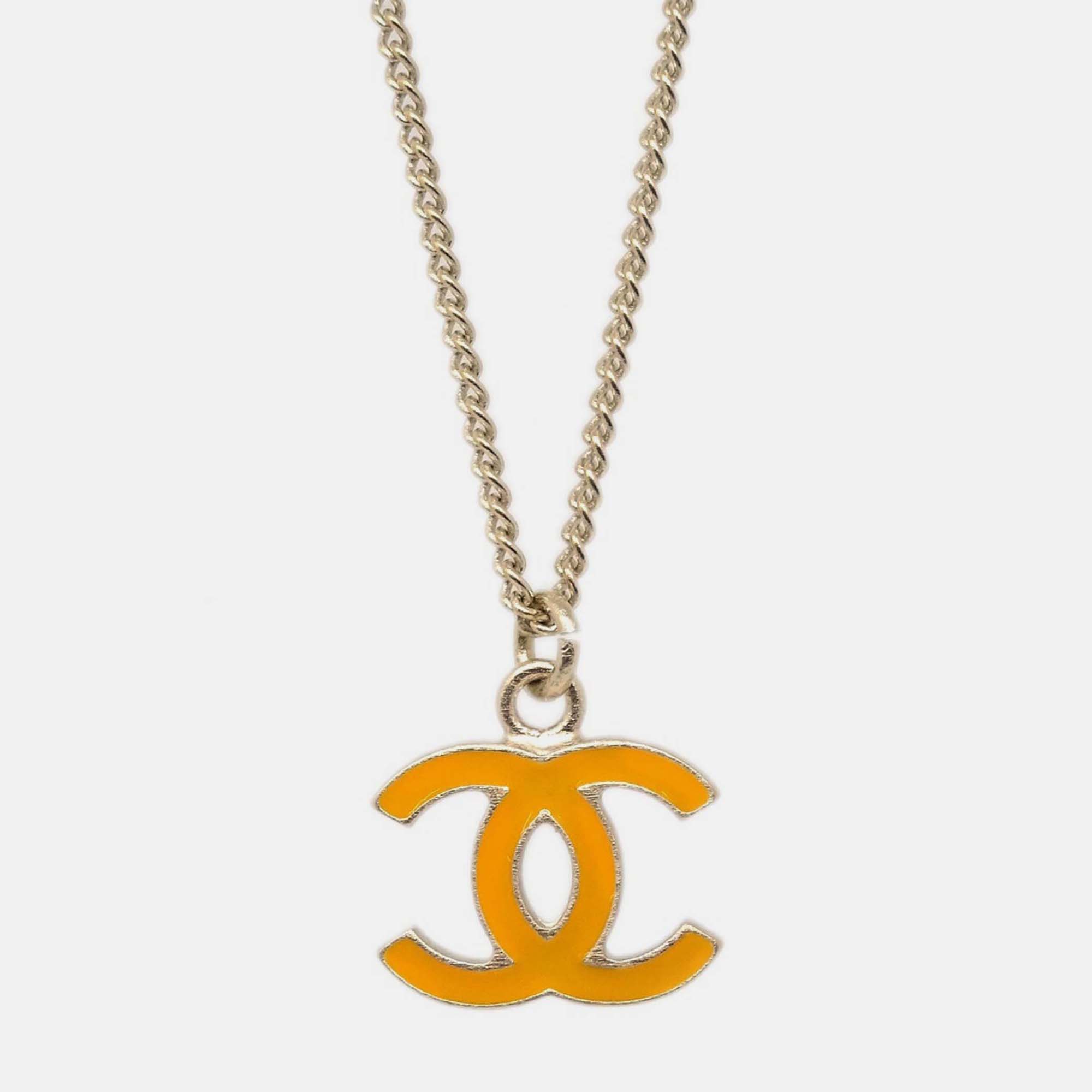 Pre-owned Chanel Gold Orange Cc Pendant Necklace
