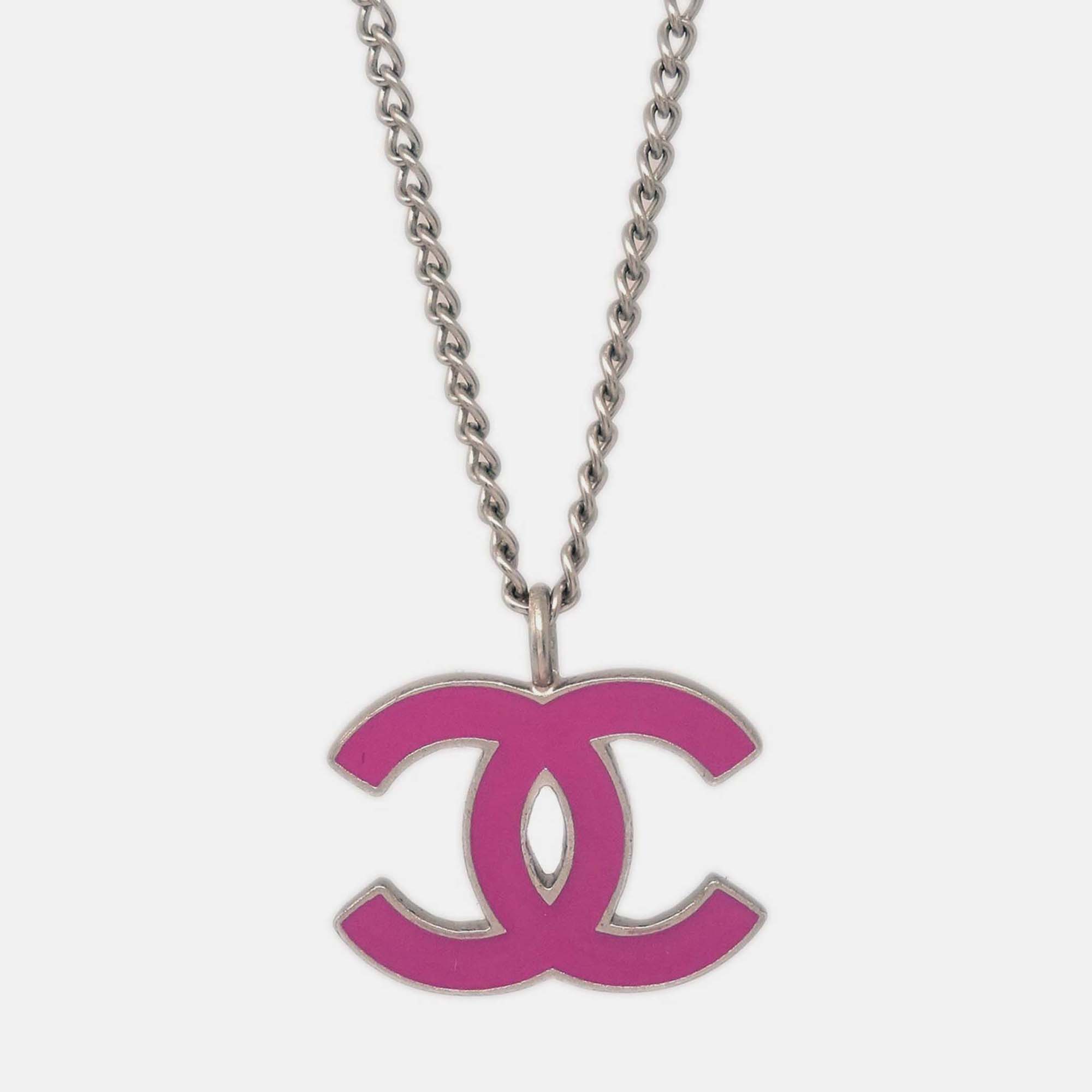 Pre-owned Chanel Pink Silver Plated Cc Chain Necklace Pendant