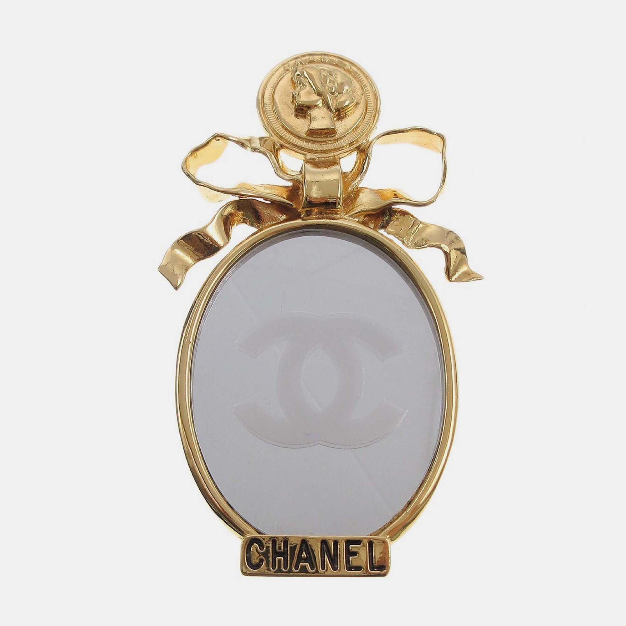 

Chanel Bow Mirror Brooch Pin Gold
