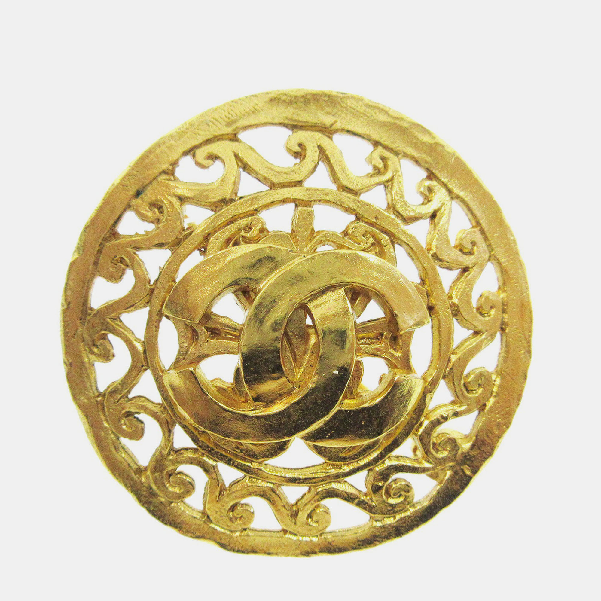 Pre-owned Chanel Medallion Brooch Pin Gold