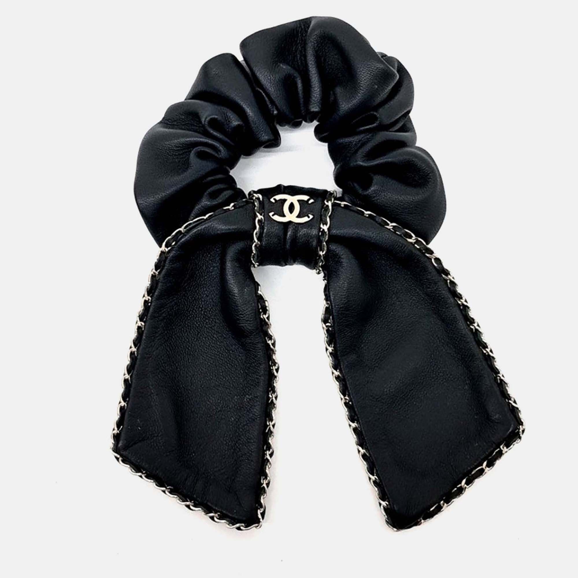 

Chanel Black hair scrunchie