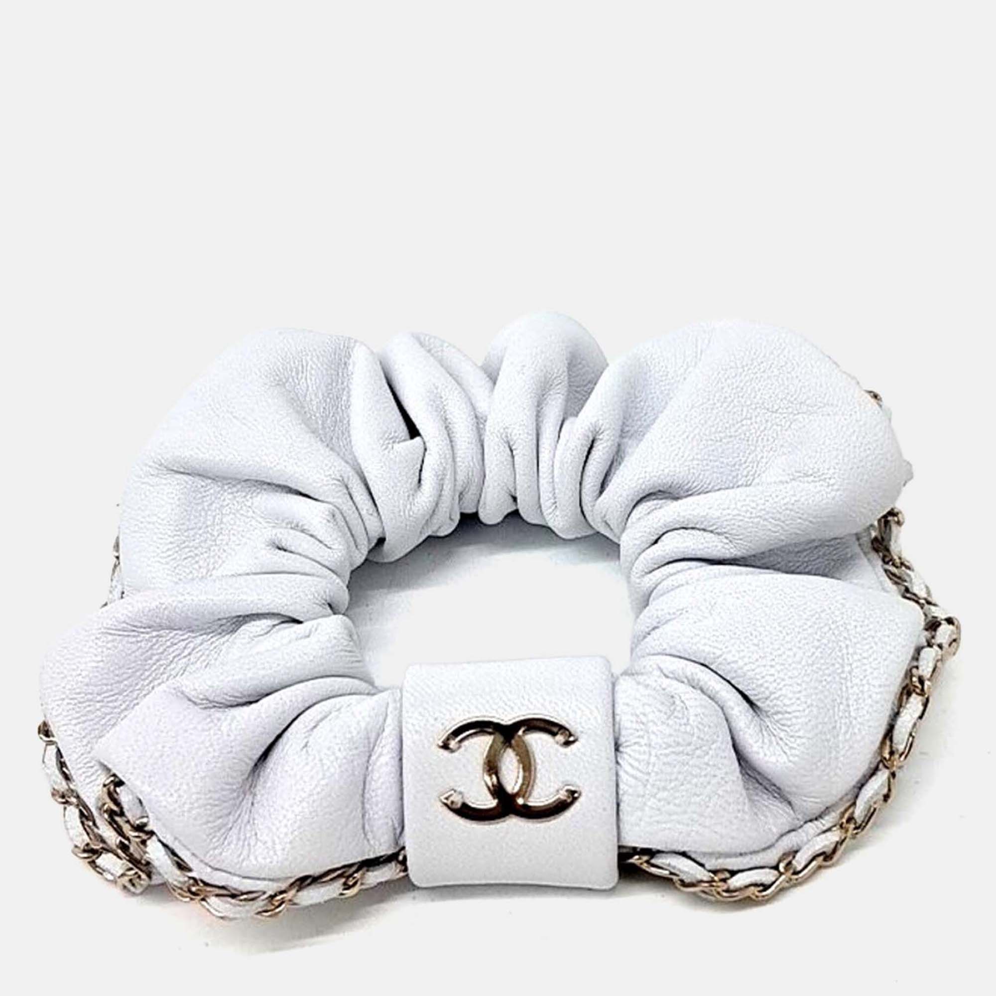 

Chanel White hair scrunchie