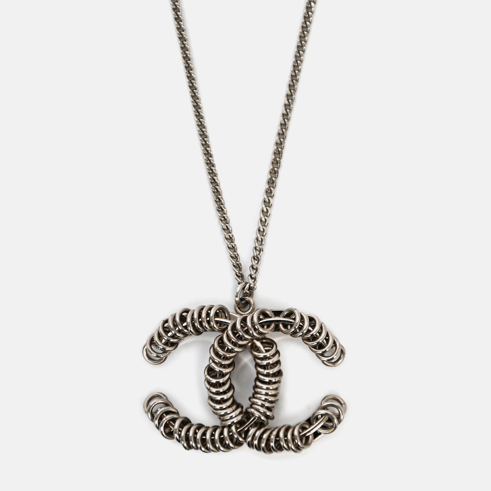 

Chanel 2016 Silver Tone Chain CC Pendant Necklace