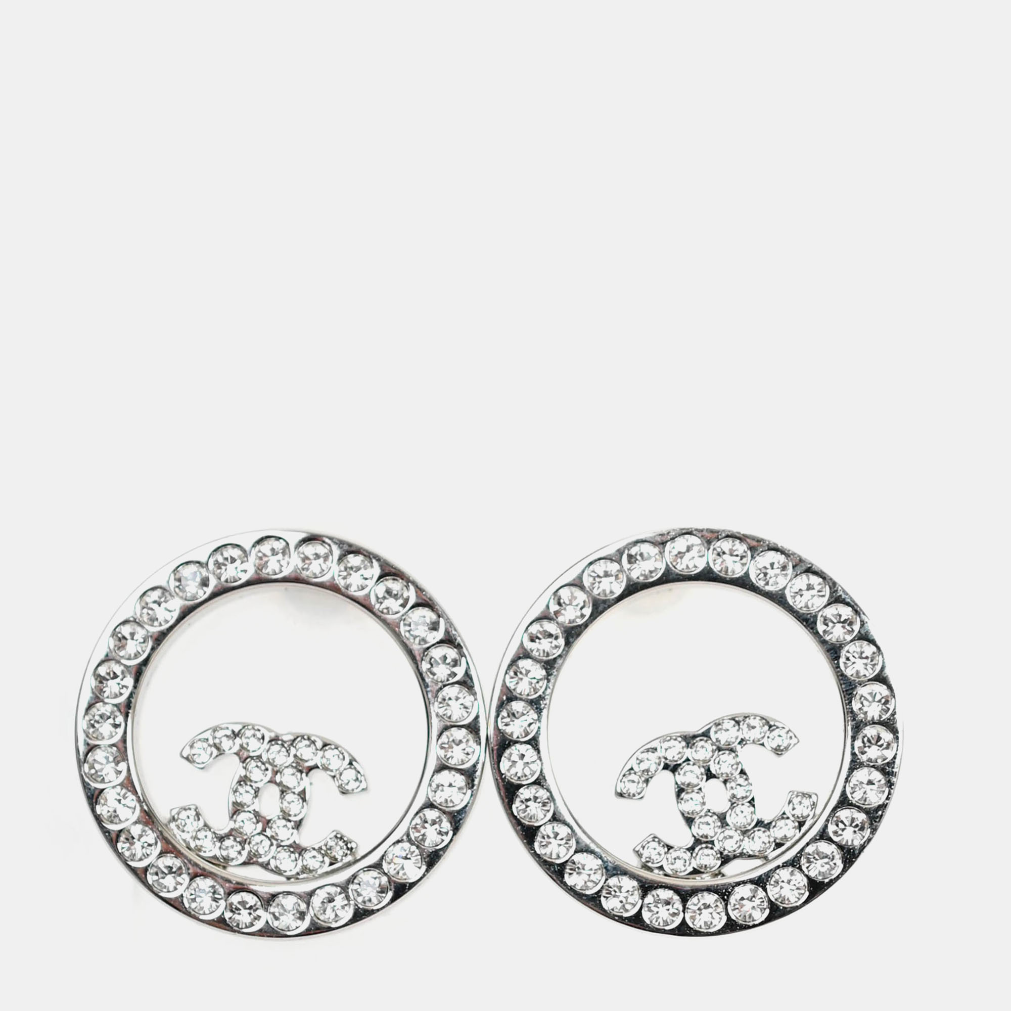 

Chanel 2022 Silver Toned Crystal Ring CC Studs