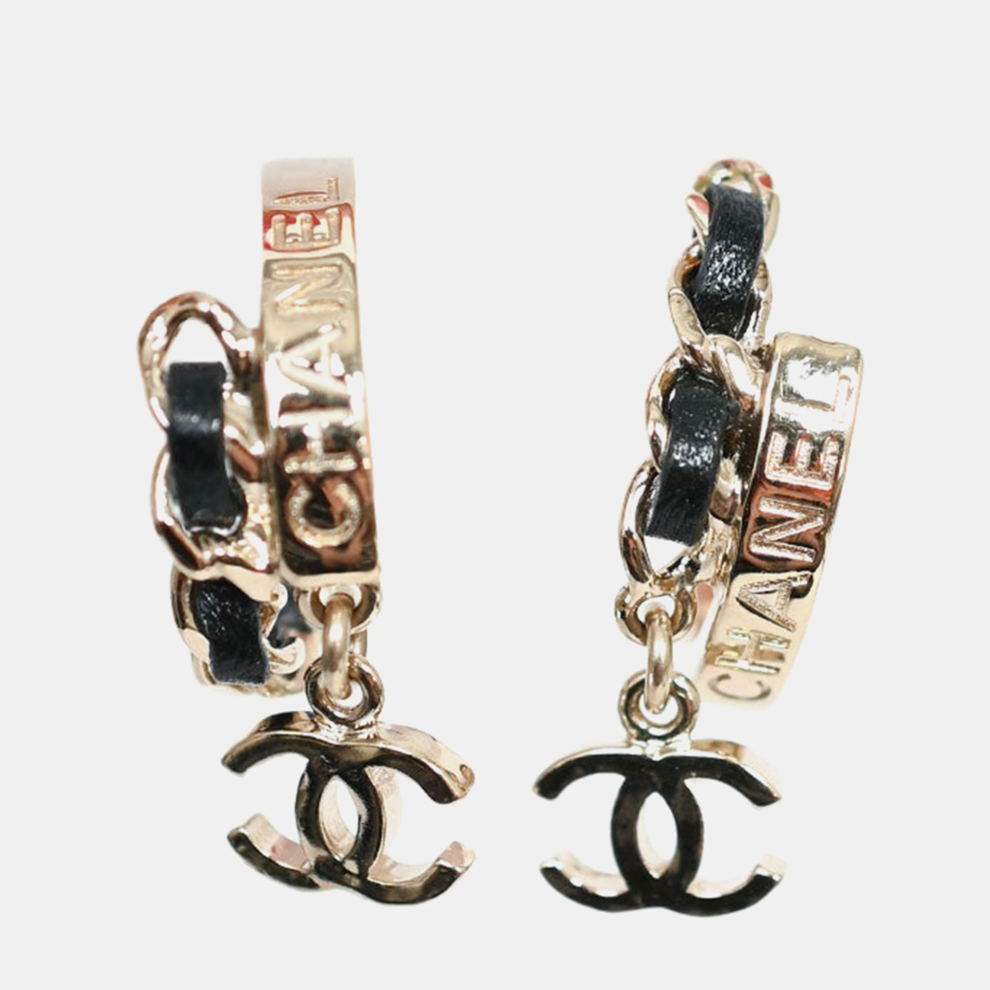 

Chanel 2022 Gold Toned Leather Chain CC Small Hoop Earrings