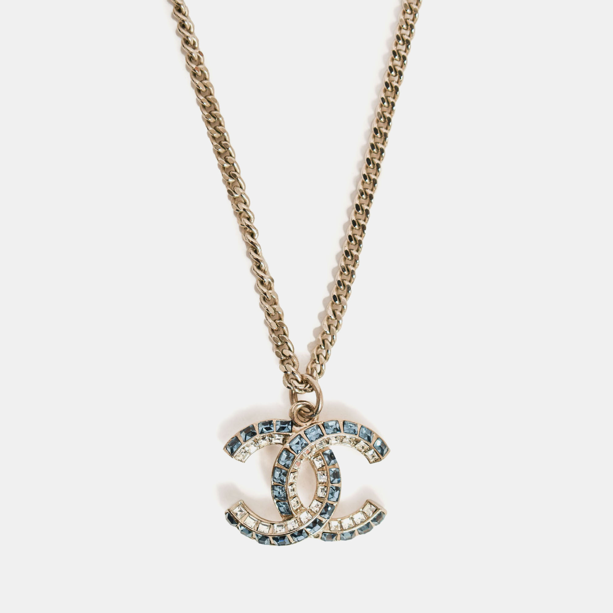 Pre-owned Chanel 2019 Silver Toned Blue Crystal Cc Long Necklace In Gold