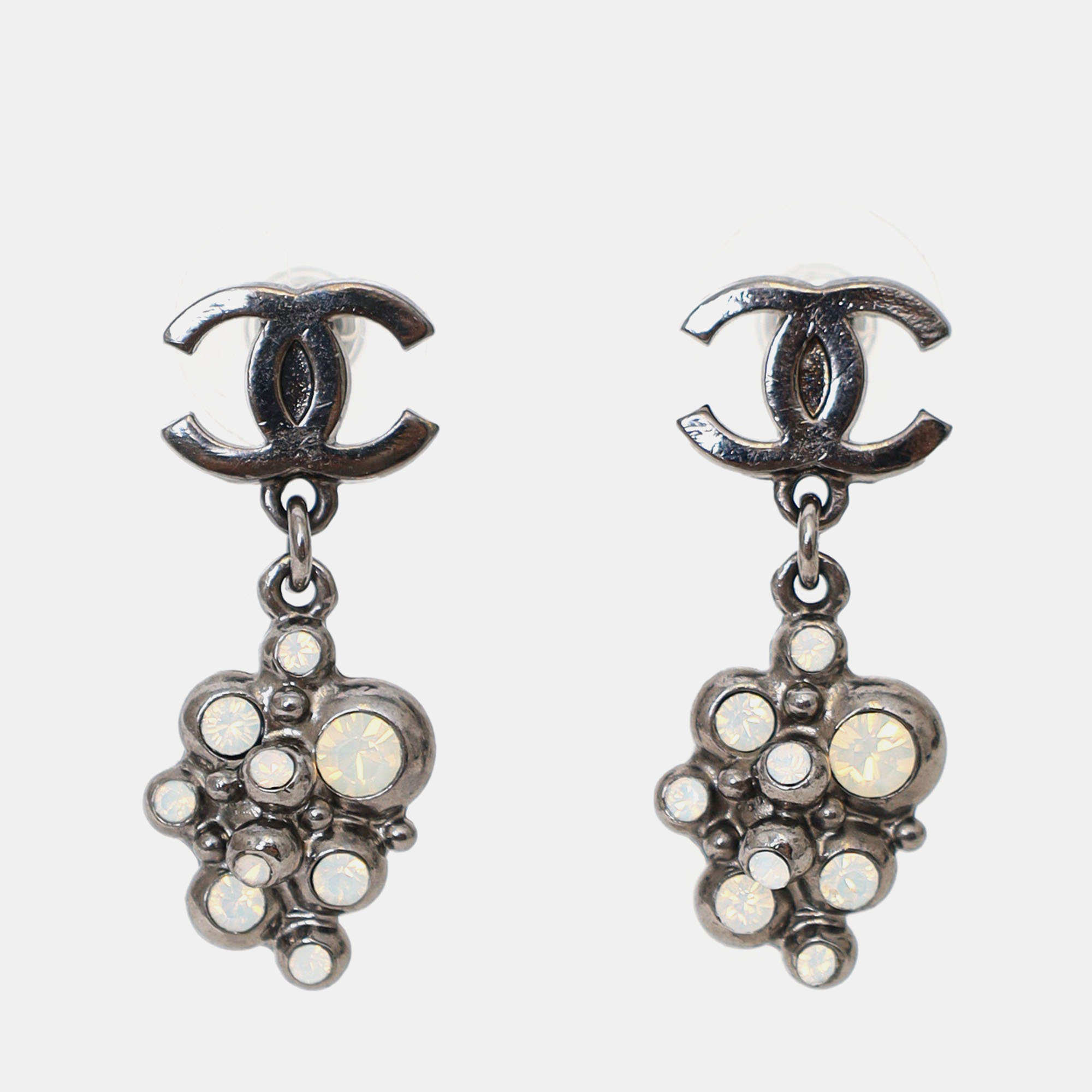 

Chanel Gunmetal Silver Crystal Clustered Drop Earrings