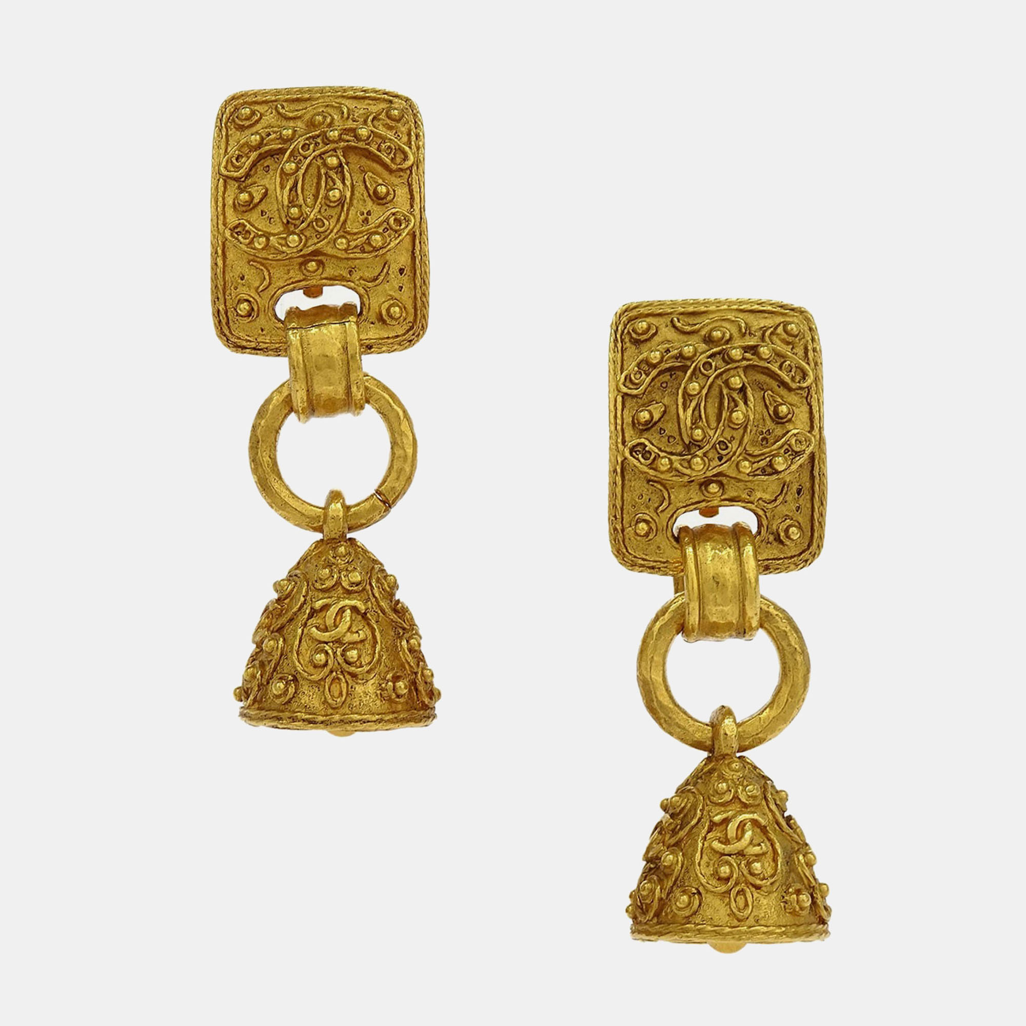 

Chanel Bell Dangle Earrings Clip-On Gold Plated