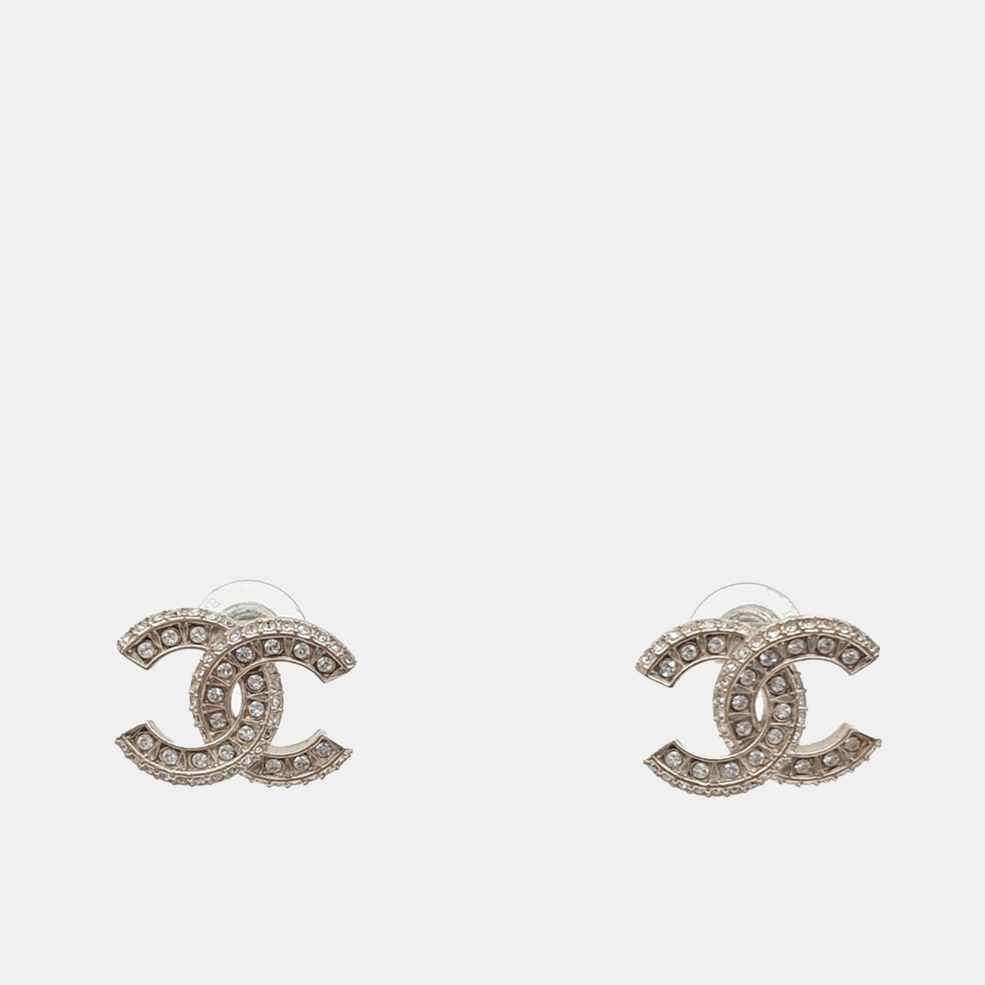 

Chanel Logo Gold Tone Earrings