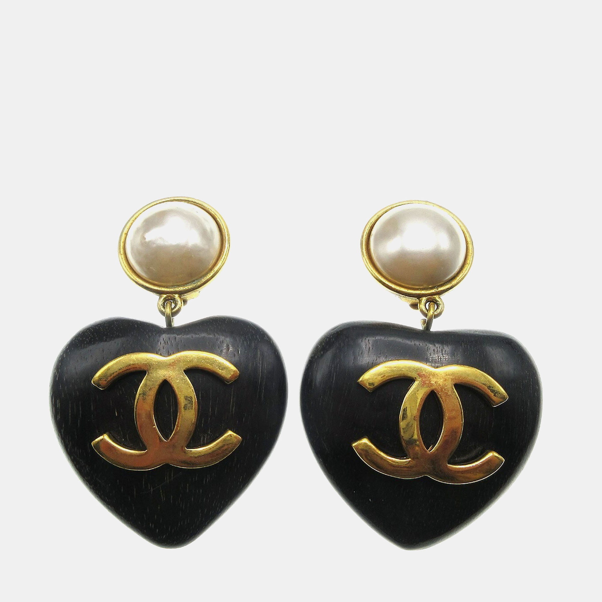 

Chanel Artificial Pearl Dangle Heart Earrings Clip-On Black 28
