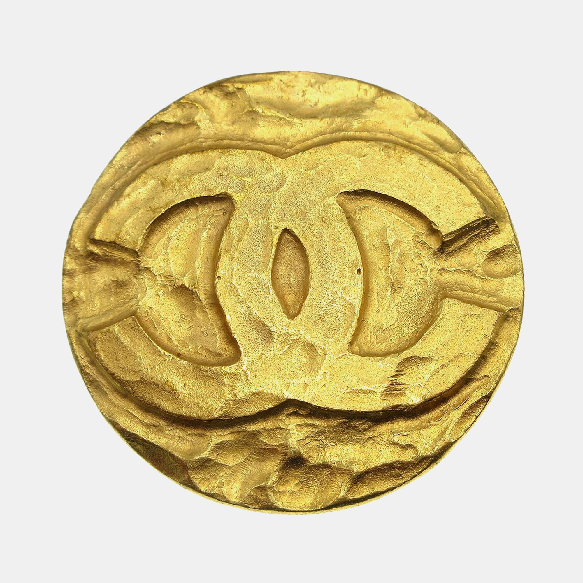 

Chanel Medallion Brooch Pin Gold
