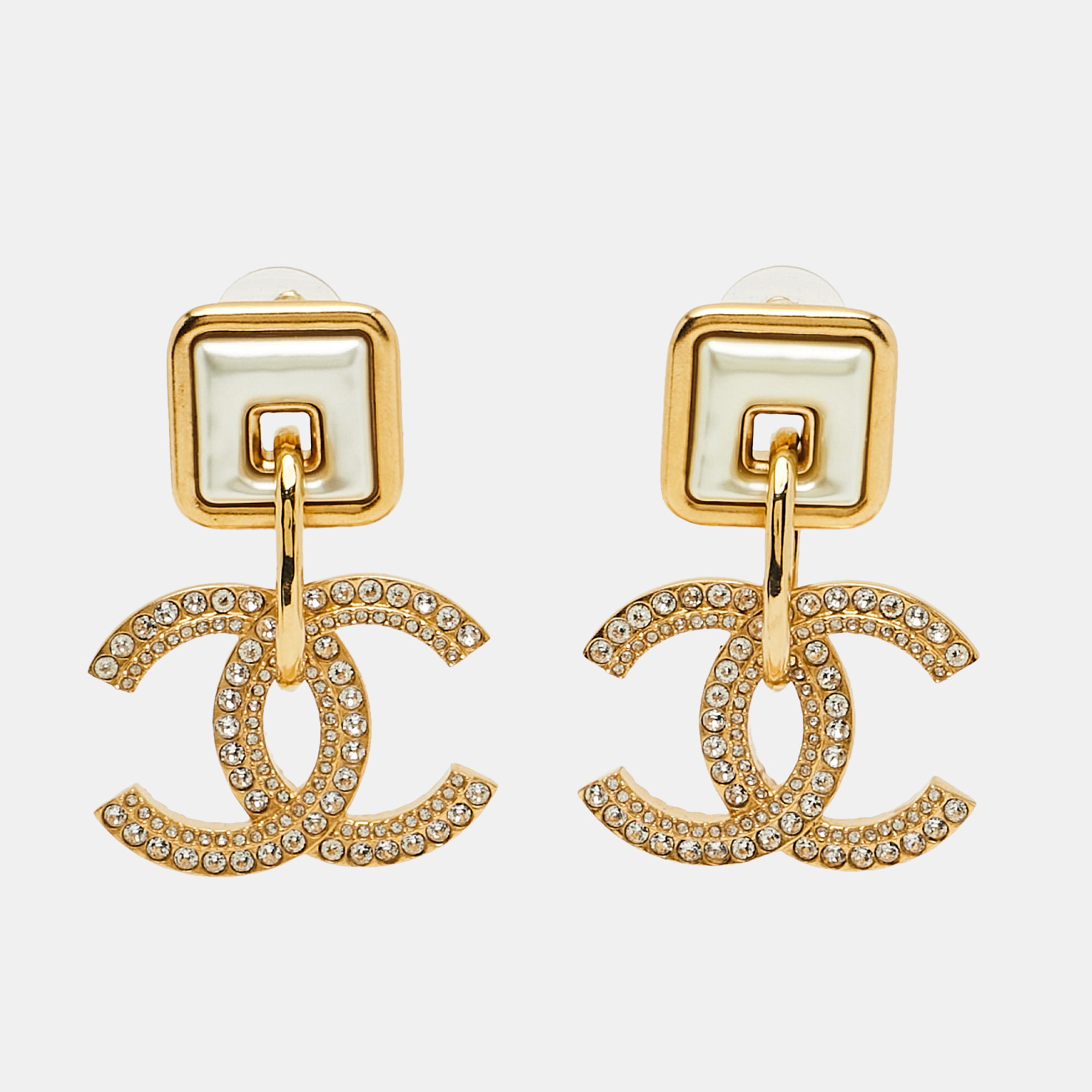 

Chanel CC Resin Crystals Gold Tone Earrings
