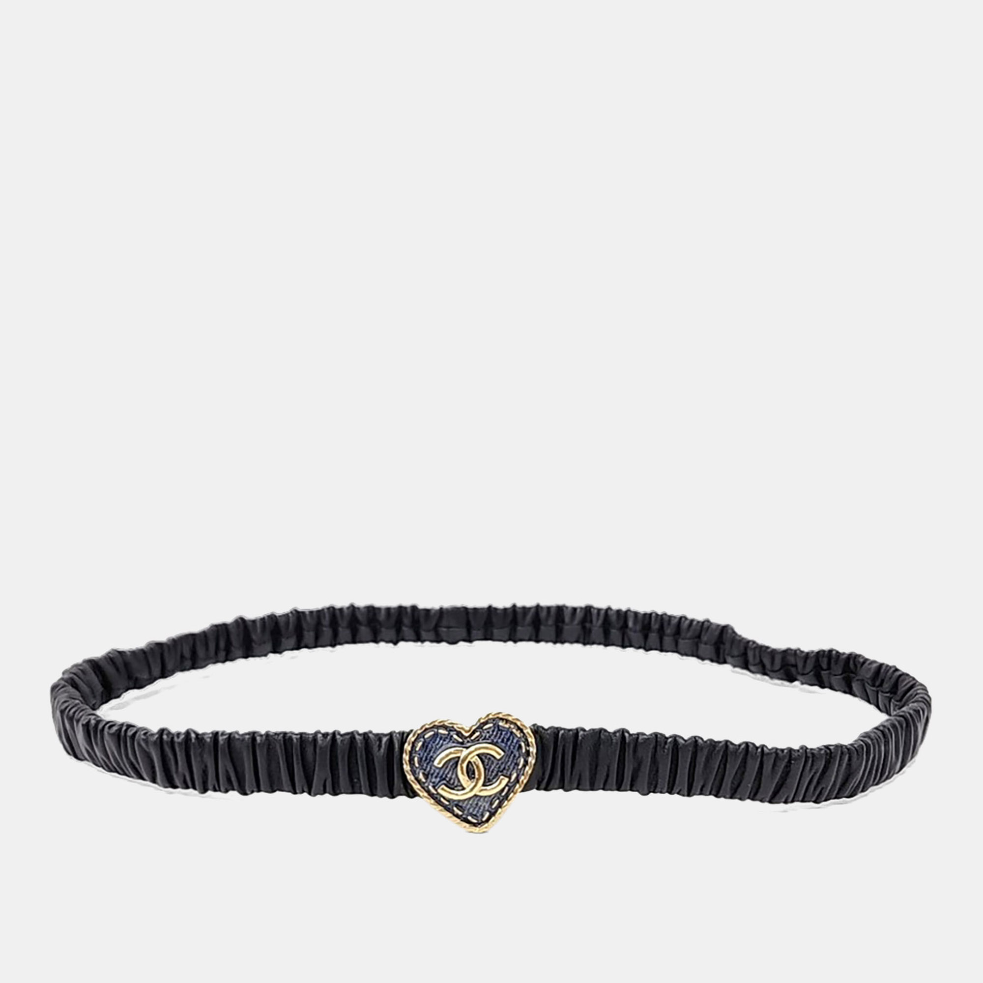 

Chanel Leather heart banding belt, Black