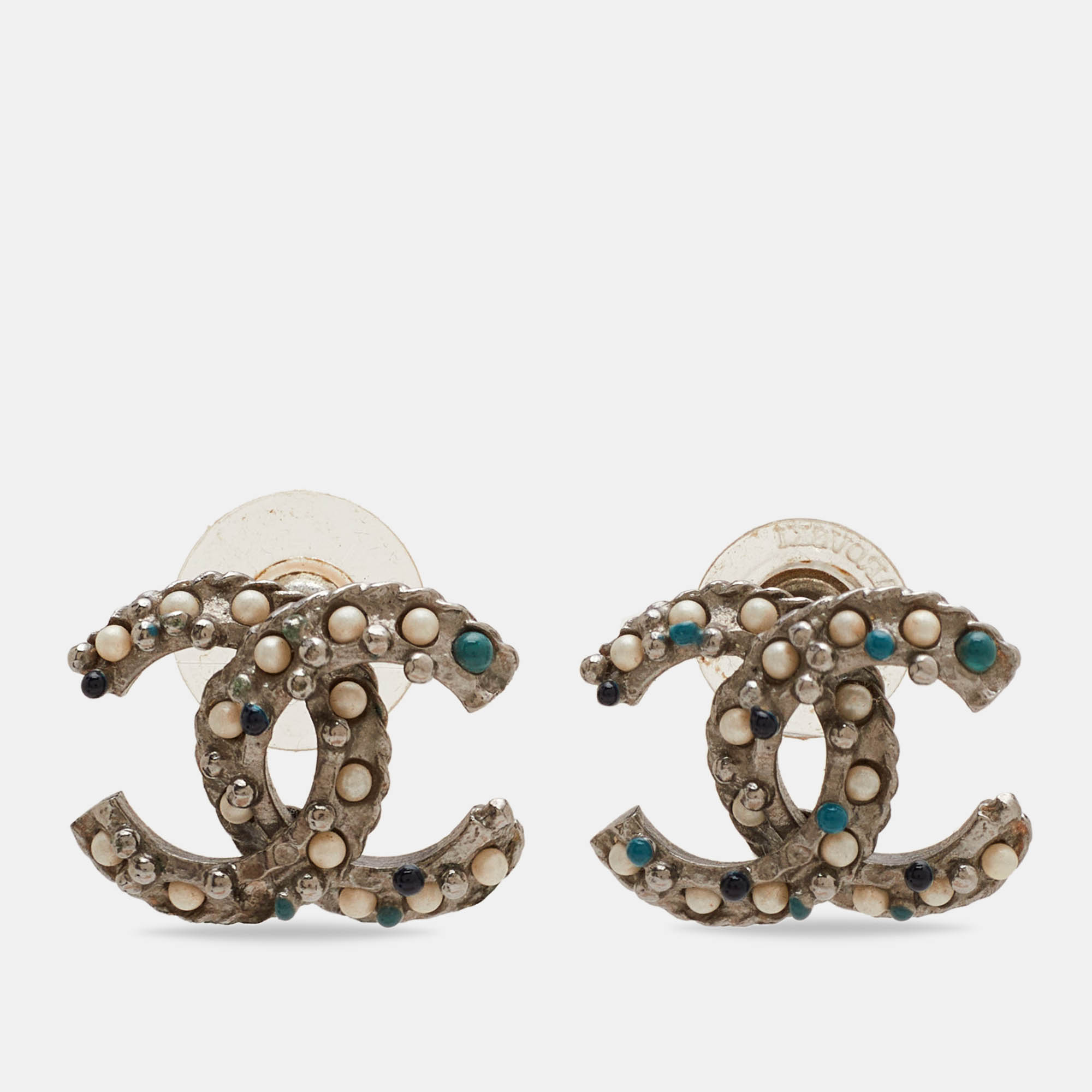 

Chanel CC Faux Pearl Resin Silver Tone Stud Earrings