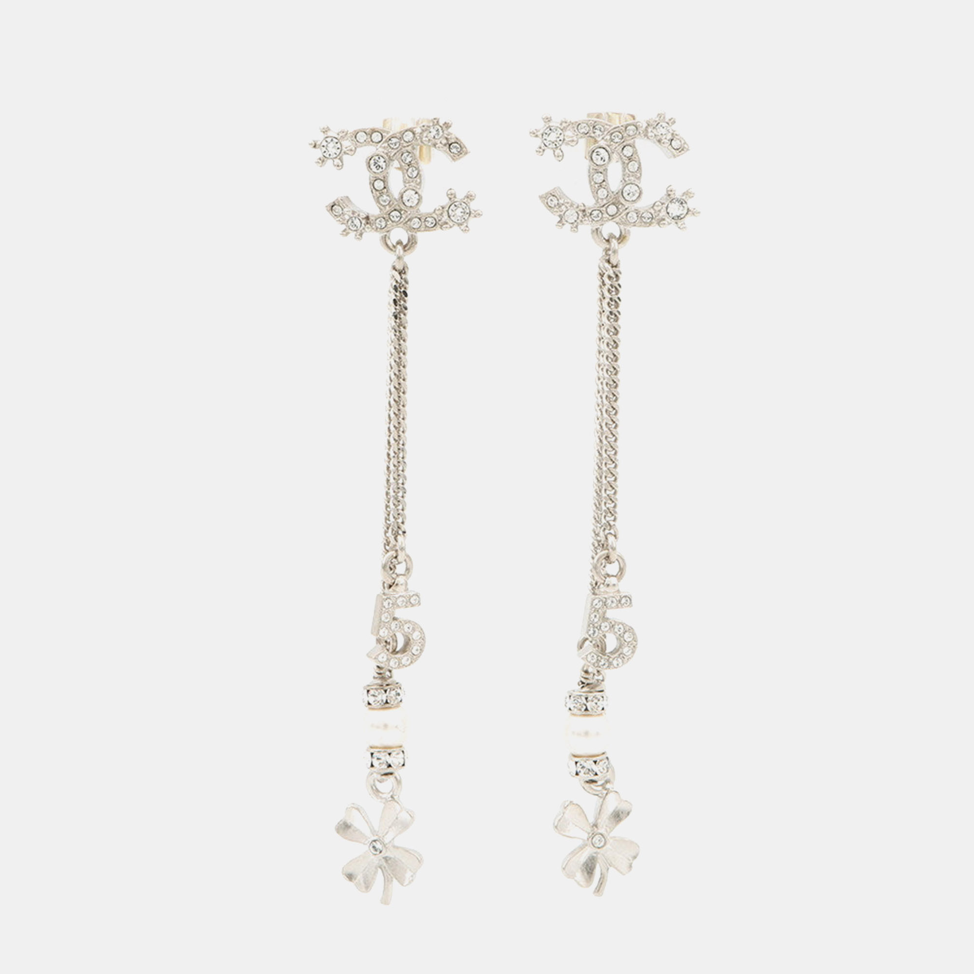 

Chanel Cc Logo No5 Faux Pearl Clover Earrings Silver Metal Rhinestone Faux Pearl