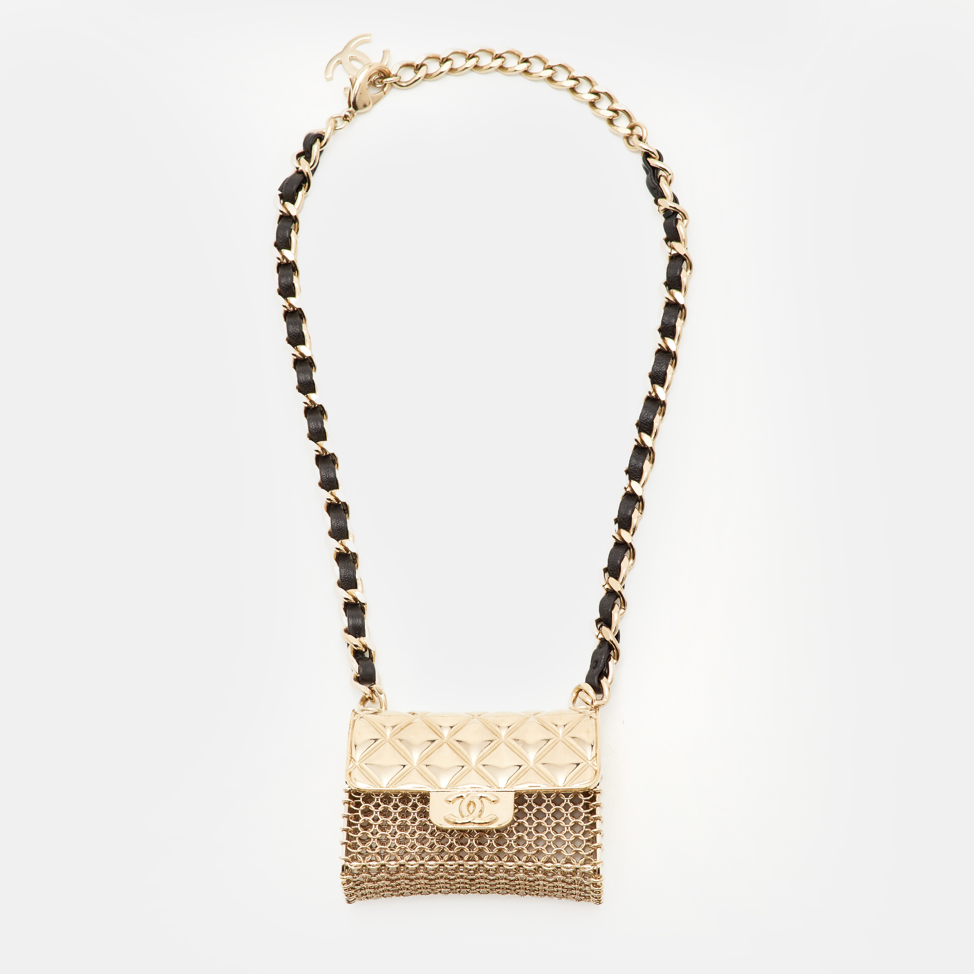 

Chanel CC Gold Quilted Bag Pattern Leather Gold Tone Chain Necklace