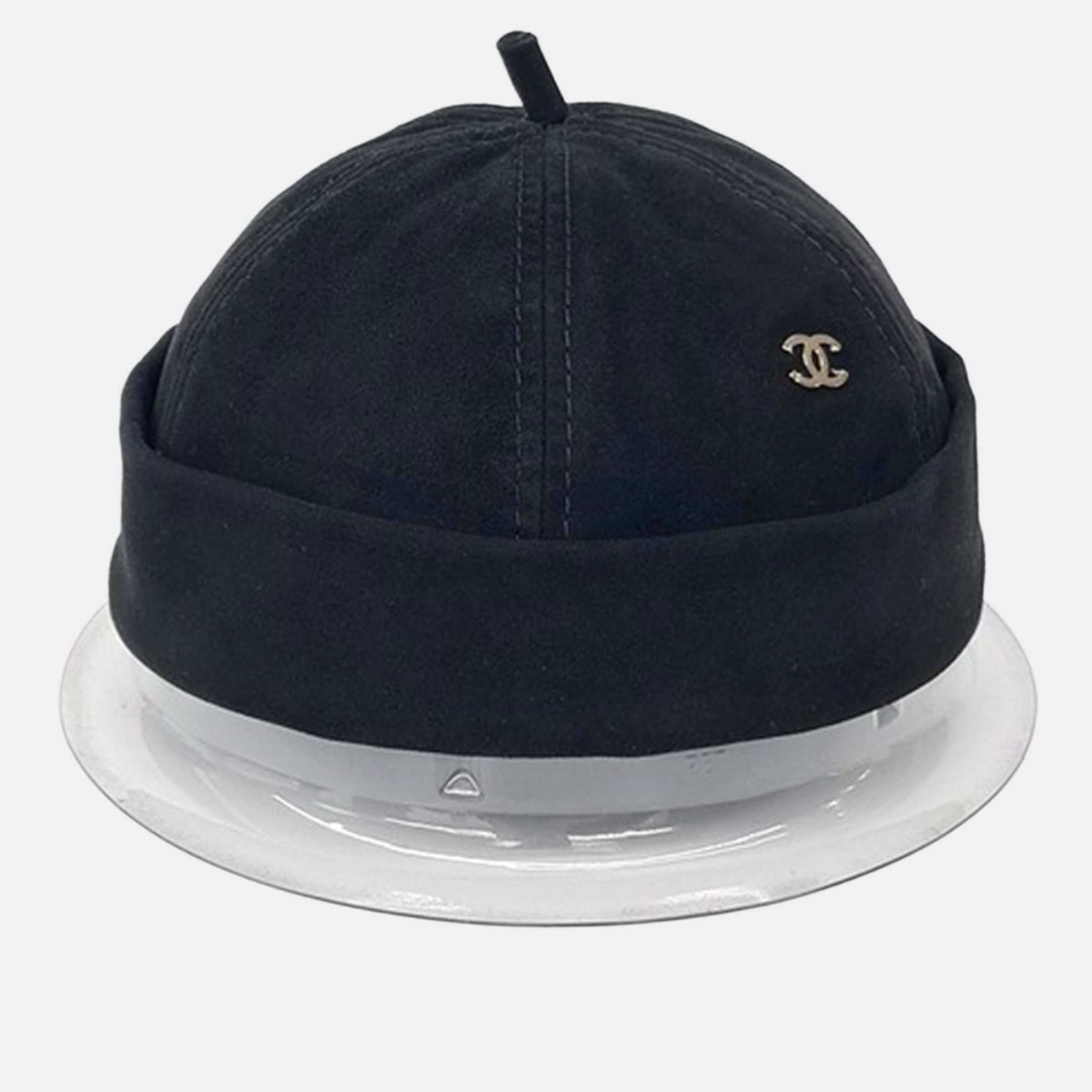 

Chanel Black leather hat Size