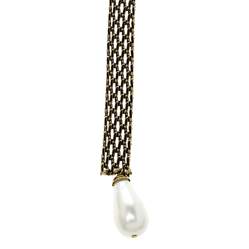 

Chanel Faux Pearl Gold Tone Chain Collar Necklace