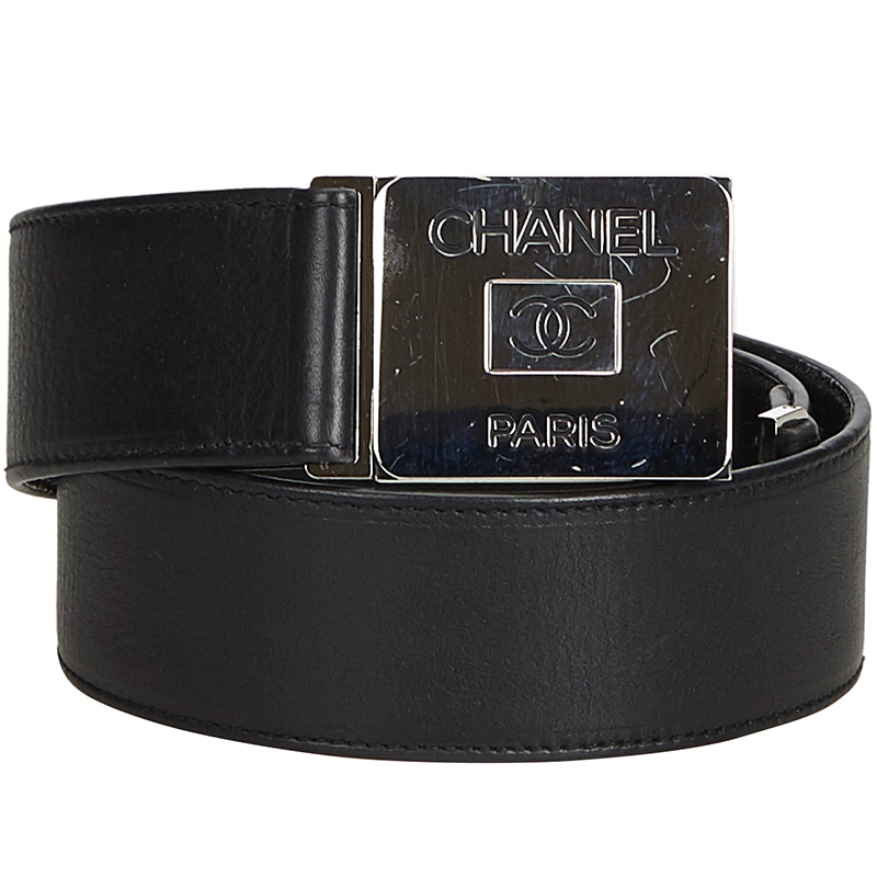 Pre Owned Chanel Black Leather CC Buckle Belt 70 CM