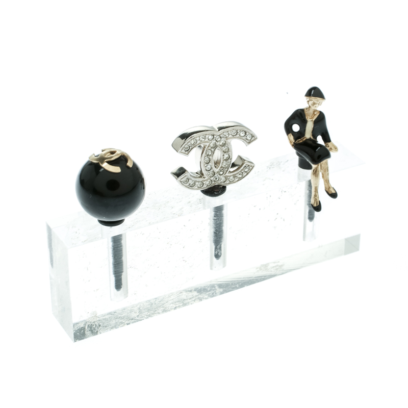 

Chanel CC Smartphone Dust Plugs, A Set Of Three Charms, Black