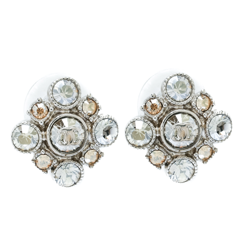 Pre Owned أقراط شانيل CC  فضية اللون مرصعة