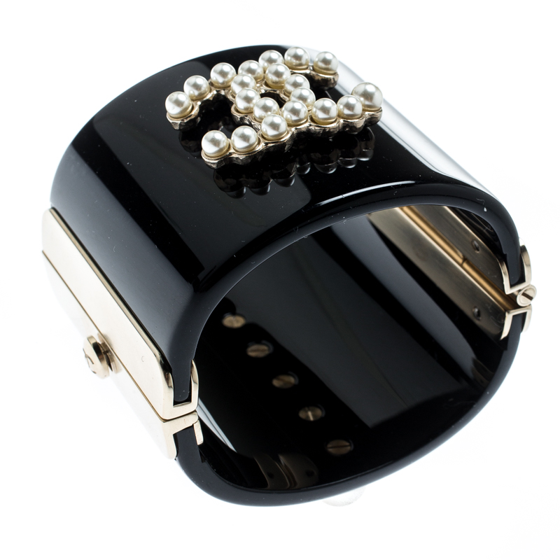 

Chanel CC Black Resin Faux Pearls Embedded Asymmetric Cuff Bracelet