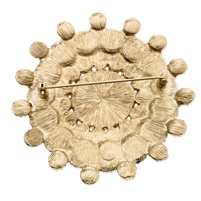 

Chanel Faux Pearl Embedded Eye Print Circular Brooch, Gold