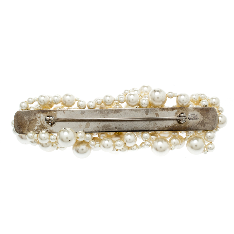 

Chanel Faux Pearl Chain Gold Tone Brooch, Cream