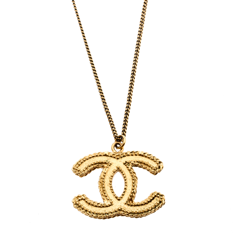 Chanel CC Gold Toned Chanel Textured Logo Pendant Chain Necklace Chanel ...