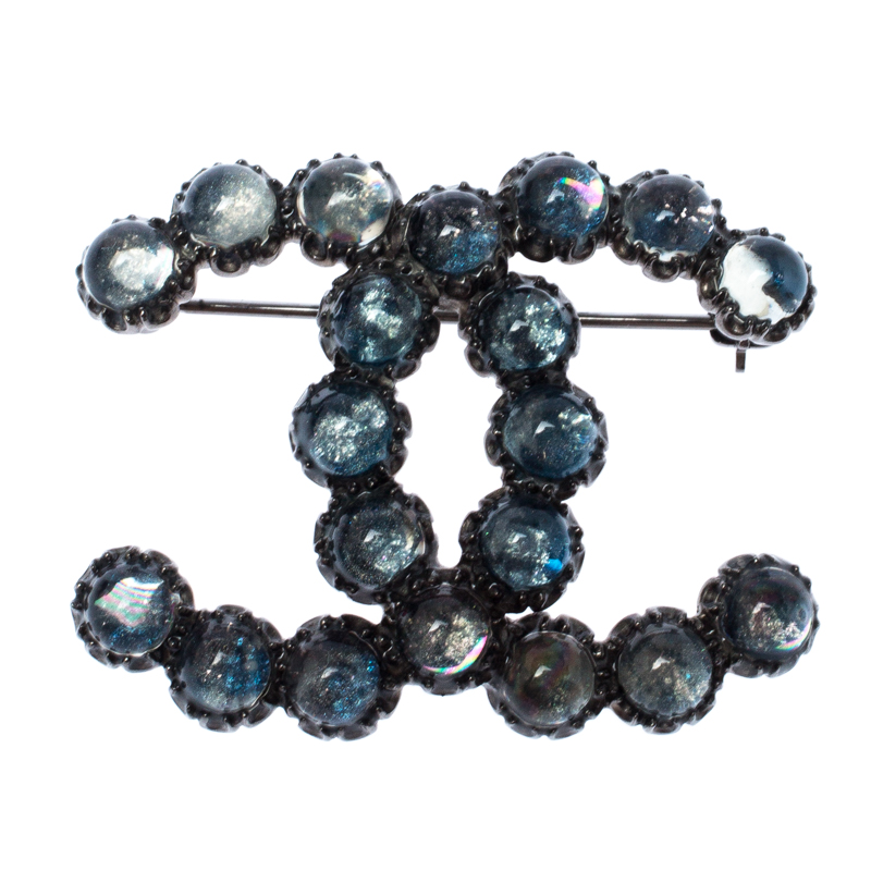 Pre Owned Chanel CC Blue Resin Silver Tone Pin Brooch 