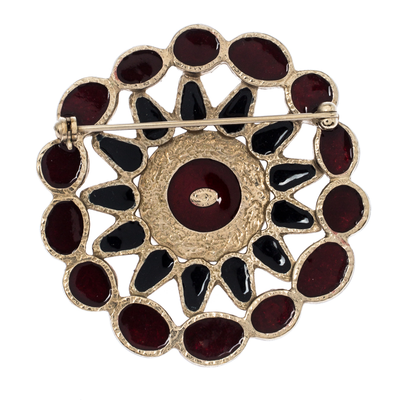 

Chanel CC Multicolor Enamel Gold Tone Round Pin Brooch