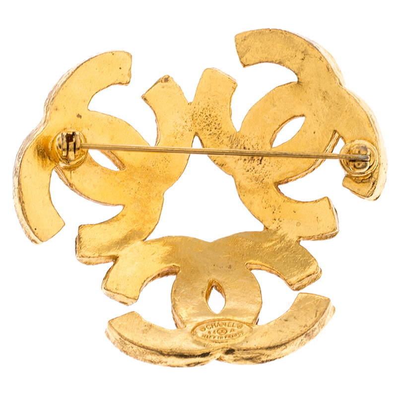 

Chanel CC Textured Gold Tone Pin Brooch