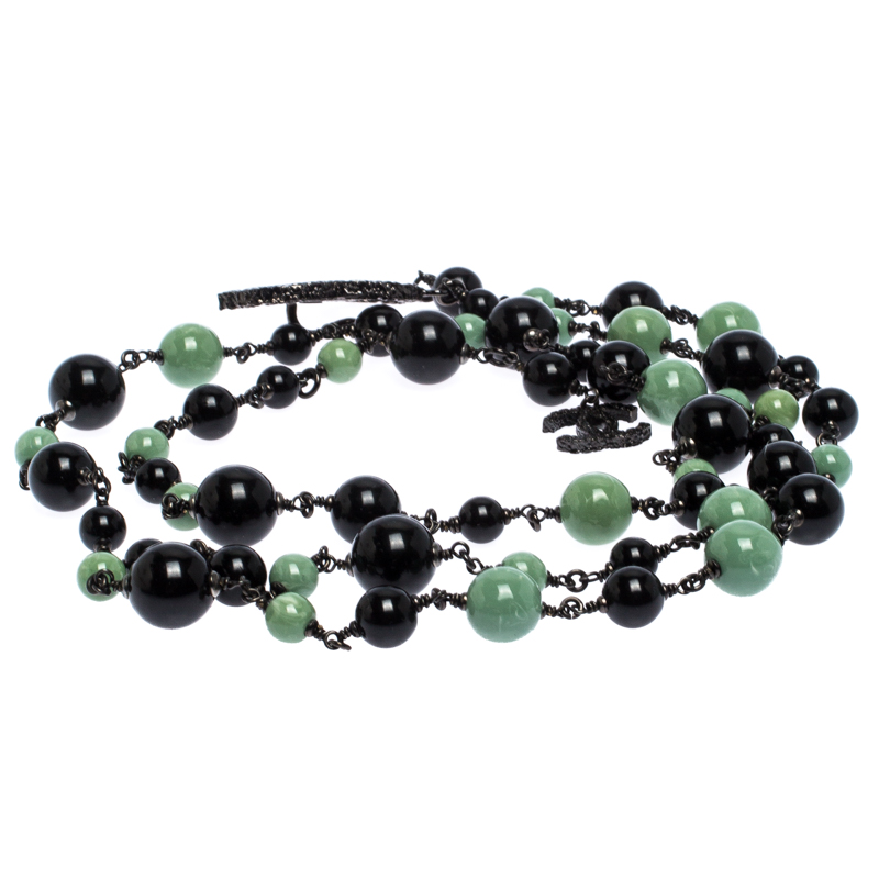

Chanel CC Black and Green Beaded Strand Belt