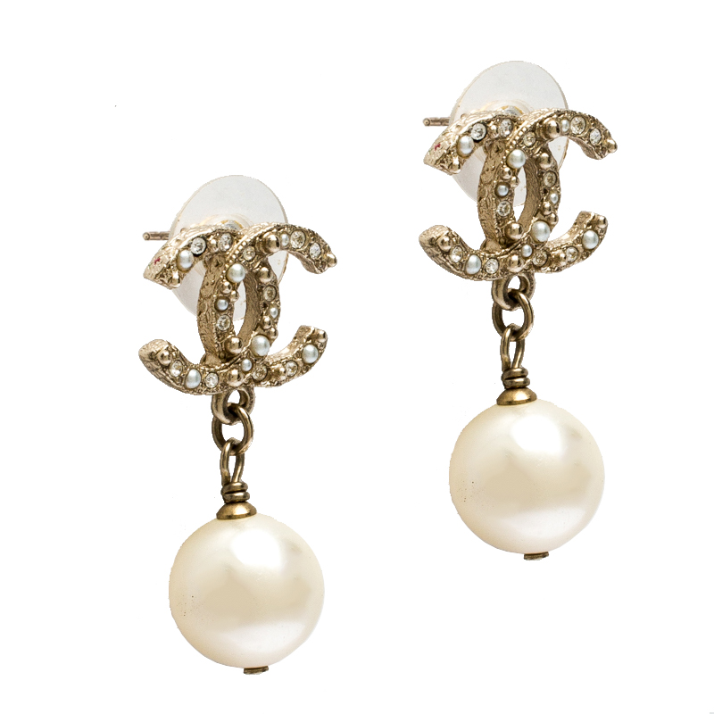 

Chanel CC Gold Tone Crystal and Faux Pearl Drop Earrings, Cream