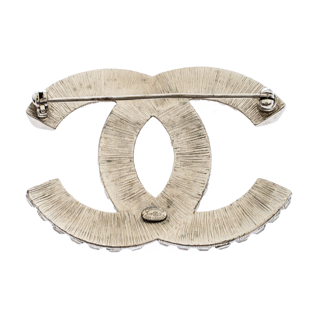 

Chanel CC Crystal Silver Tone Pin Brooch
