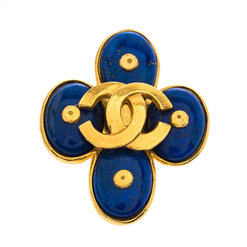 مملوكة مسبقًا Chanel CC Flower Blue Lapis Lazuli Cabochon Gold Plated Pin Brooch