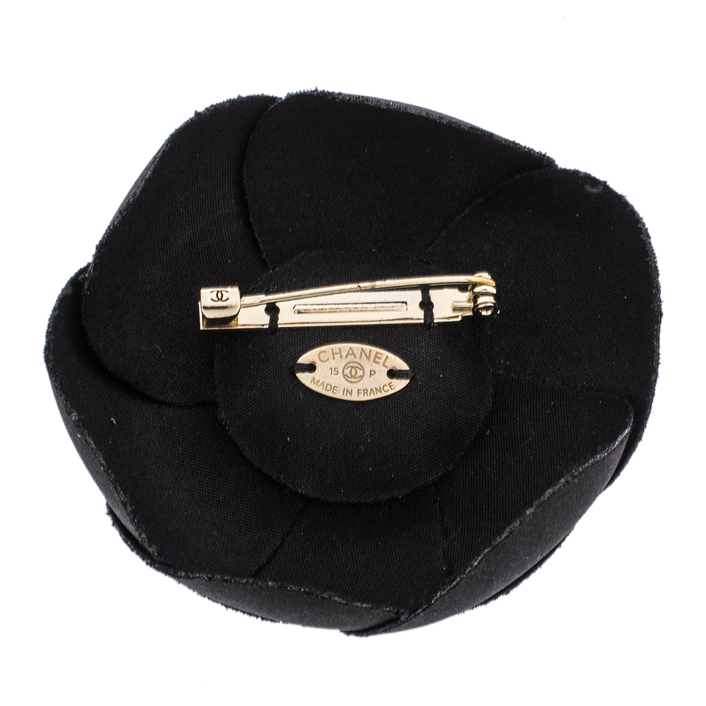 

Chanel Black Fabric Blend Flower Pin Brooch