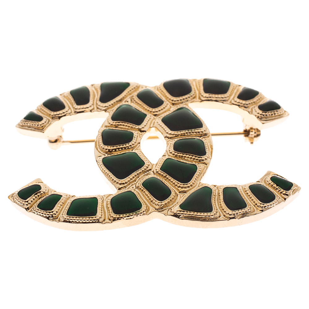 Cc pin & brooche Chanel Green in Metal - 23466089