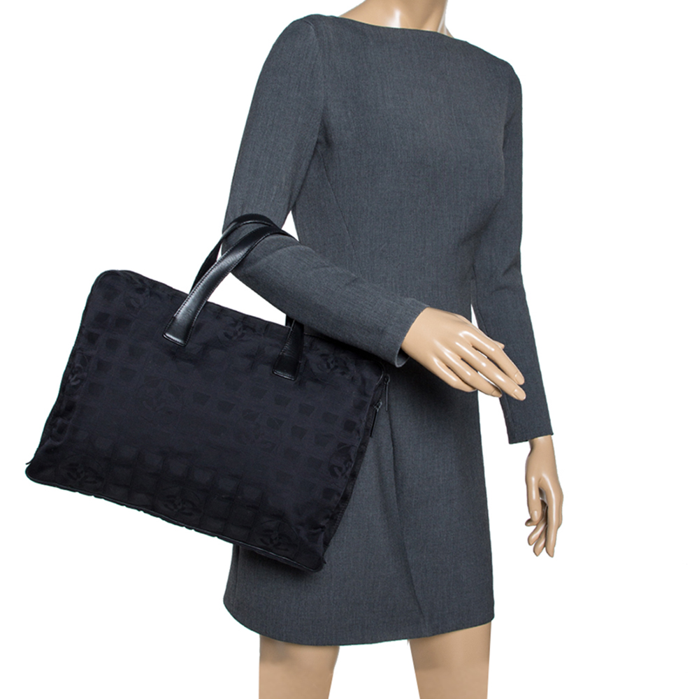 

Chanel Black Nylon and Leather Travel Ligne Document Bag