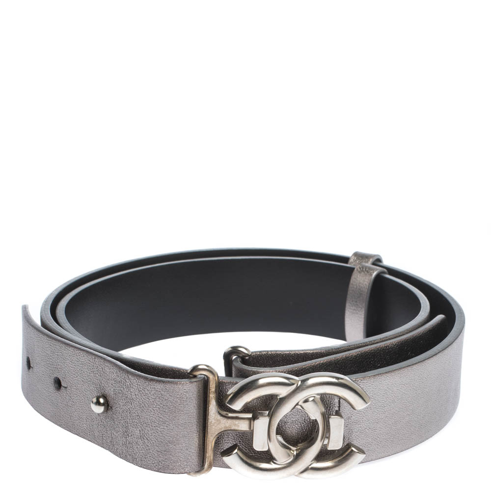 

Chanel Metallic Silver Leather CC Buckle Adjustable Belt, Grey