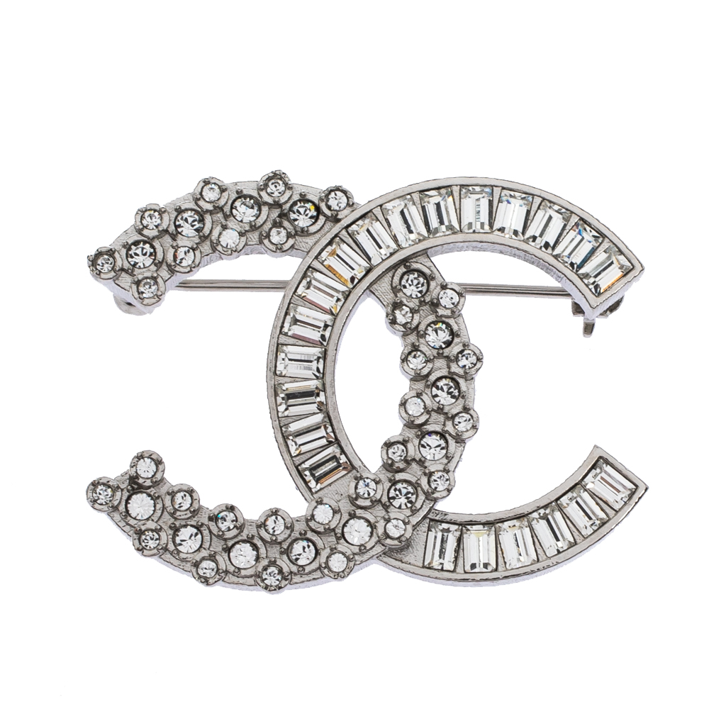 Silver chanel store pin