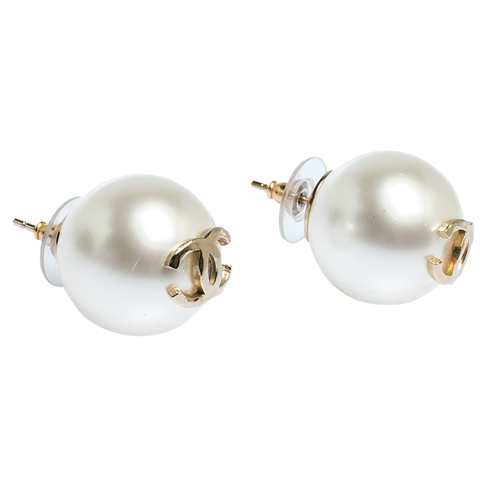 

Chanel CC Faux Pearl Oversized Gold Tone Stud Earrings