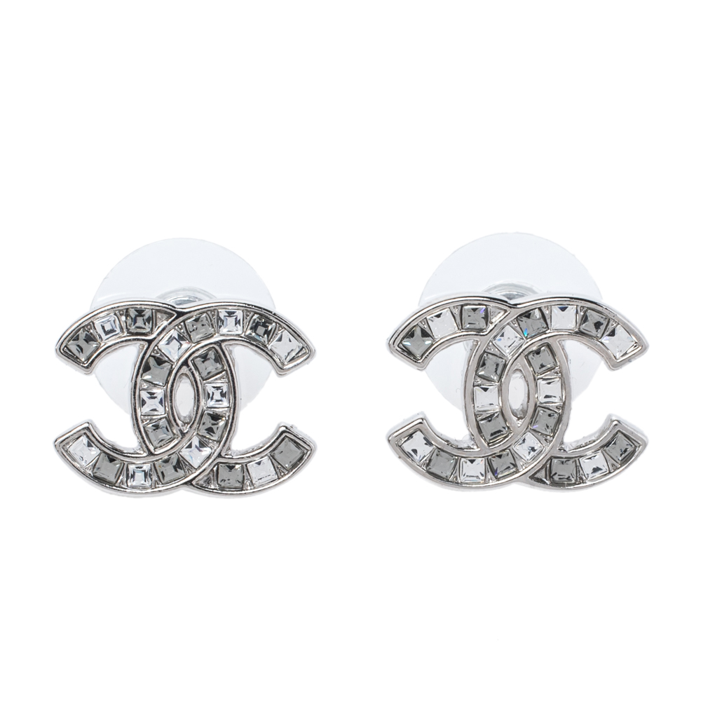Pre Owned Chanel CC Silver Tone Crystal Stud Earrings