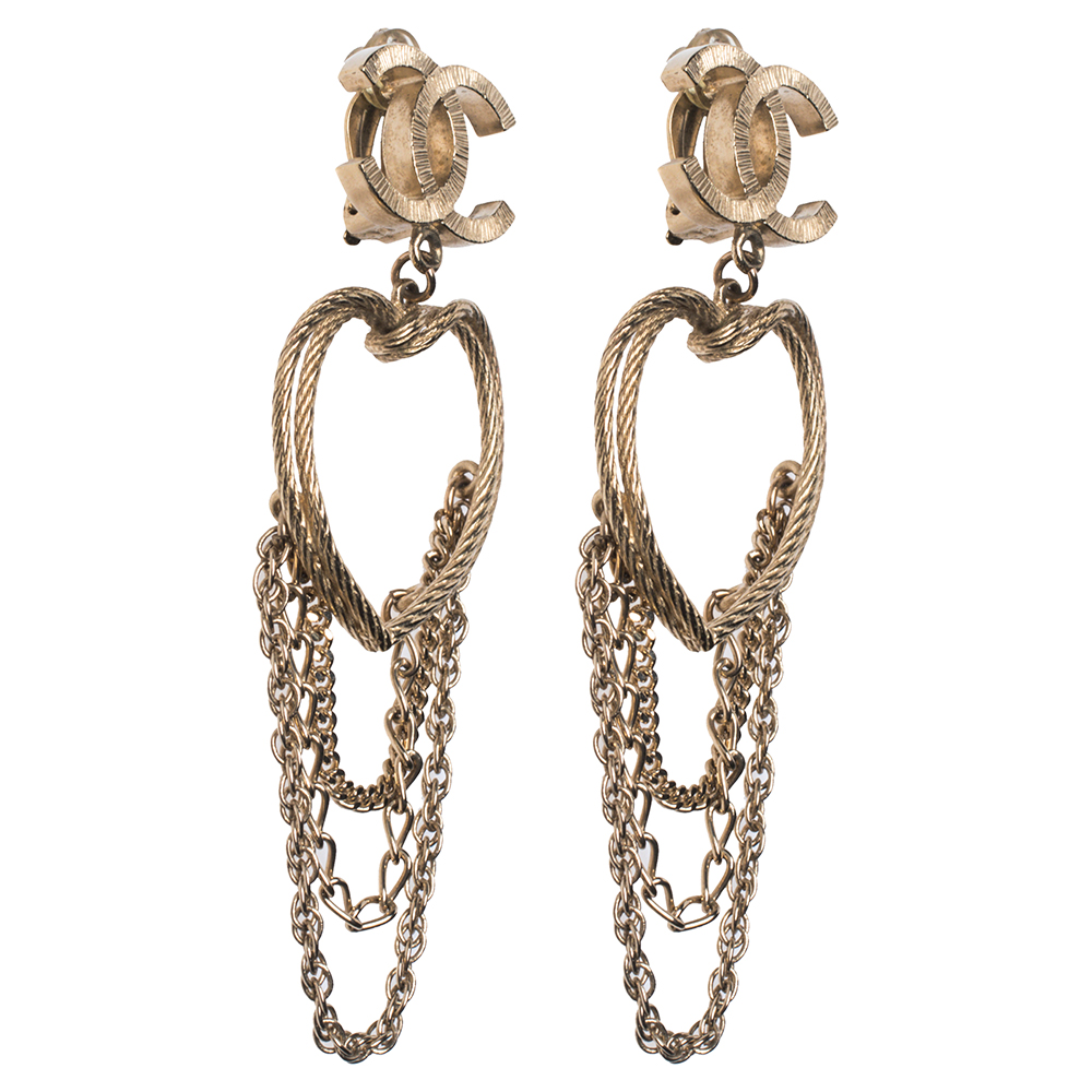 

Chanel Vintage Gold Tone CC Heart Chain Drop Earrings
