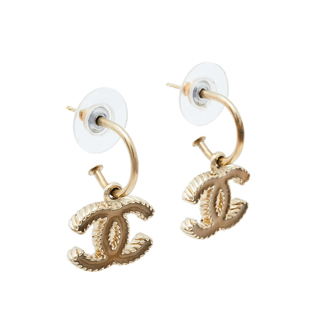

Chanel Pale Gold Tone Enamel CC Drop Earrings, Beige