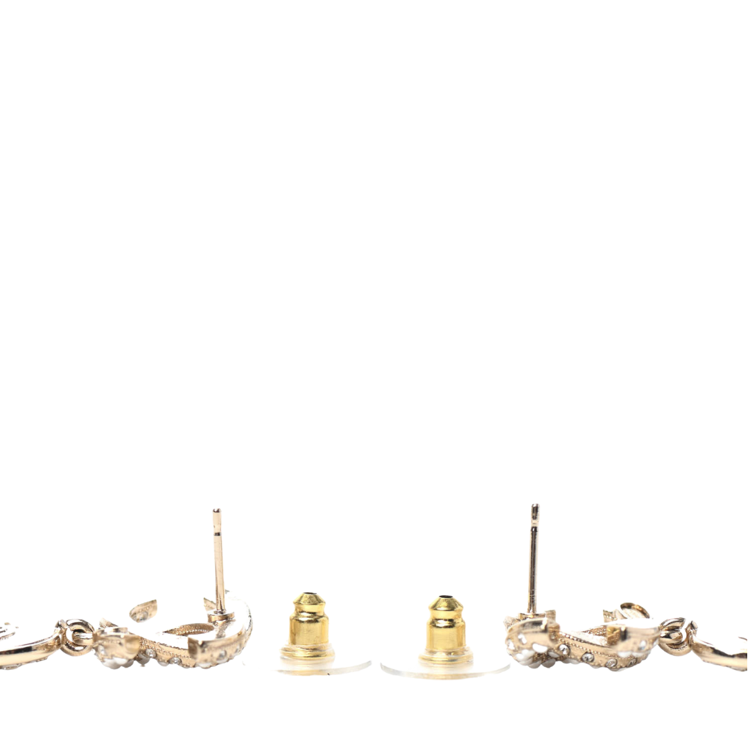 

Chanel Crystal Pearl CC Drop Earrings Gold
