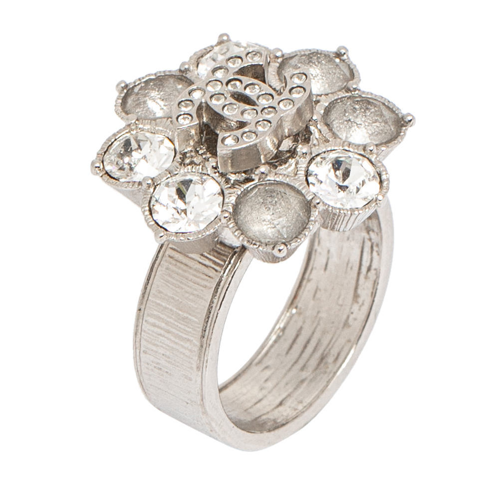

Chanel Silver Tone CC Crystal Flower Cocktail Ring Size